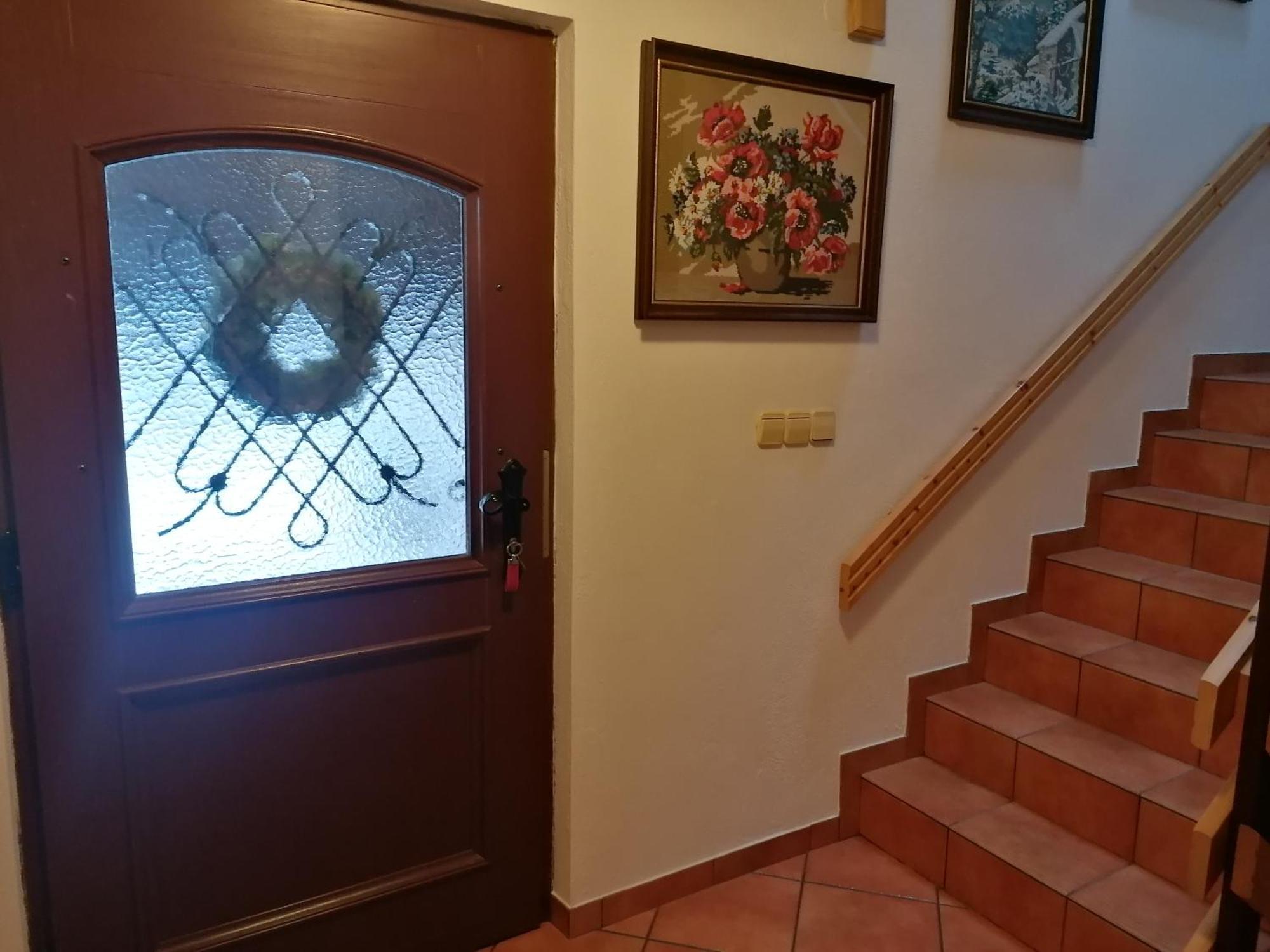 Apartma Cvrsta Trojka Jesenice Exteriér fotografie