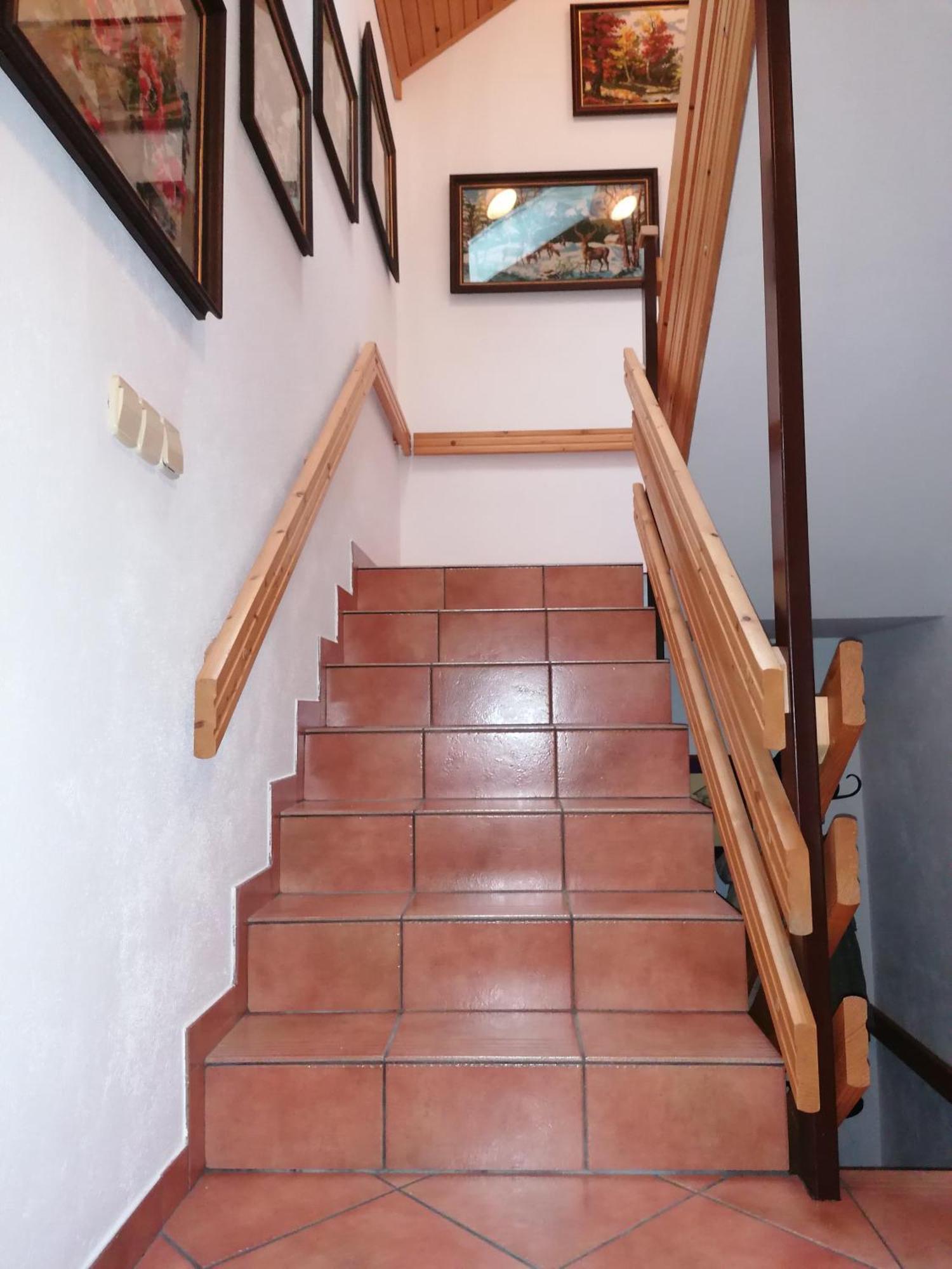 Apartma Cvrsta Trojka Jesenice Exteriér fotografie