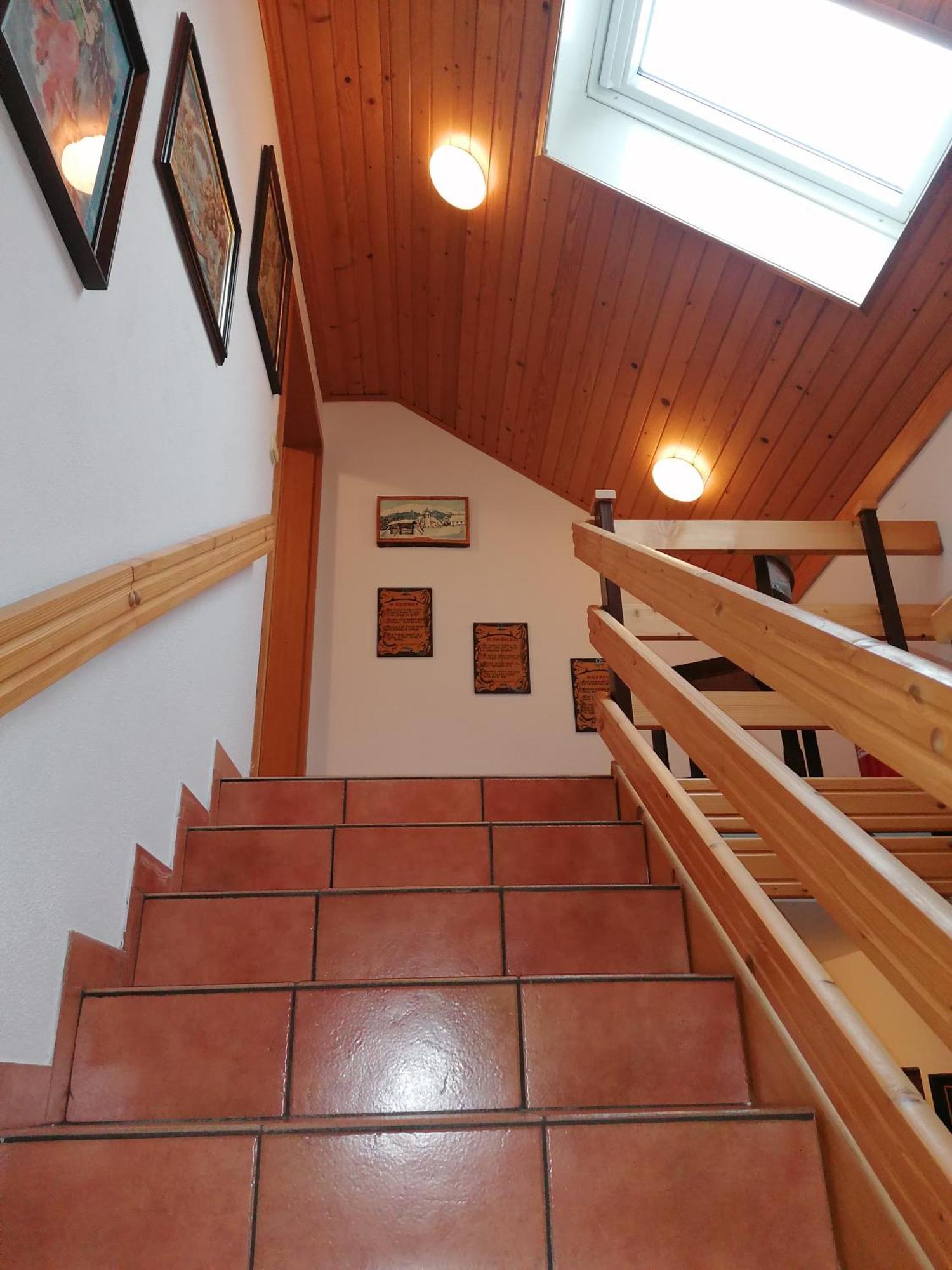 Apartma Cvrsta Trojka Jesenice Exteriér fotografie
